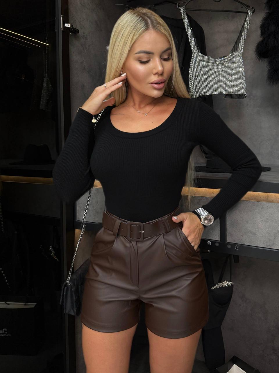 Шорти з поясом для милих дам "Екошкіра". Розміри: 42-44, 46-48, фото 1