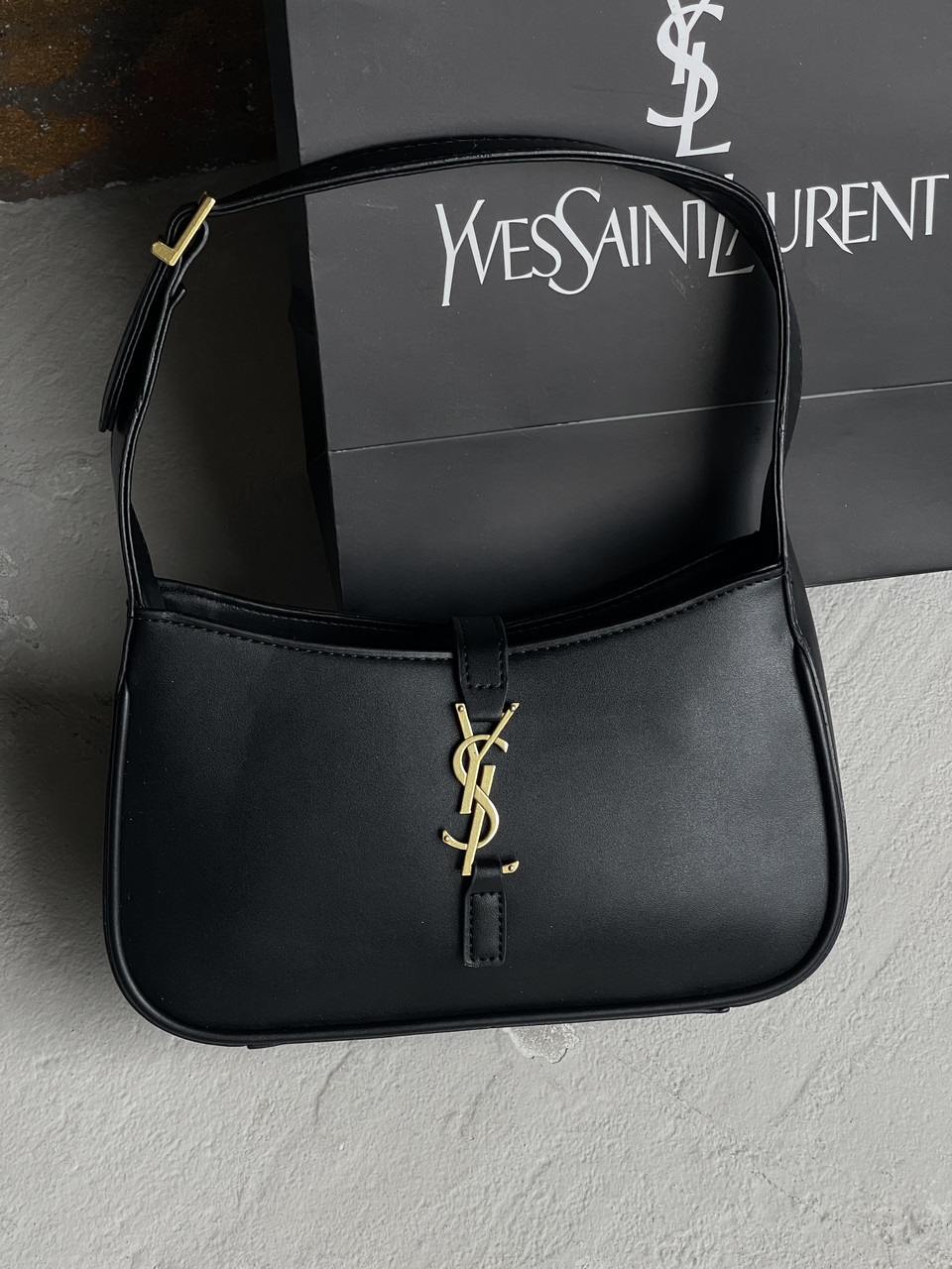 Жіноча сумка-клатч Yves Saint-Laurent Hobo Le 5 Ω 7 YSL чорний хобо Ів Сен Лоран, фото 1