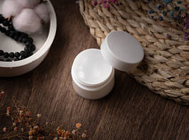 Баночка пластикова для крему. 27x33мм 5мл