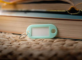 Бирка для ключів. Колір бірюзовий. 50х22мм (23х14мм)