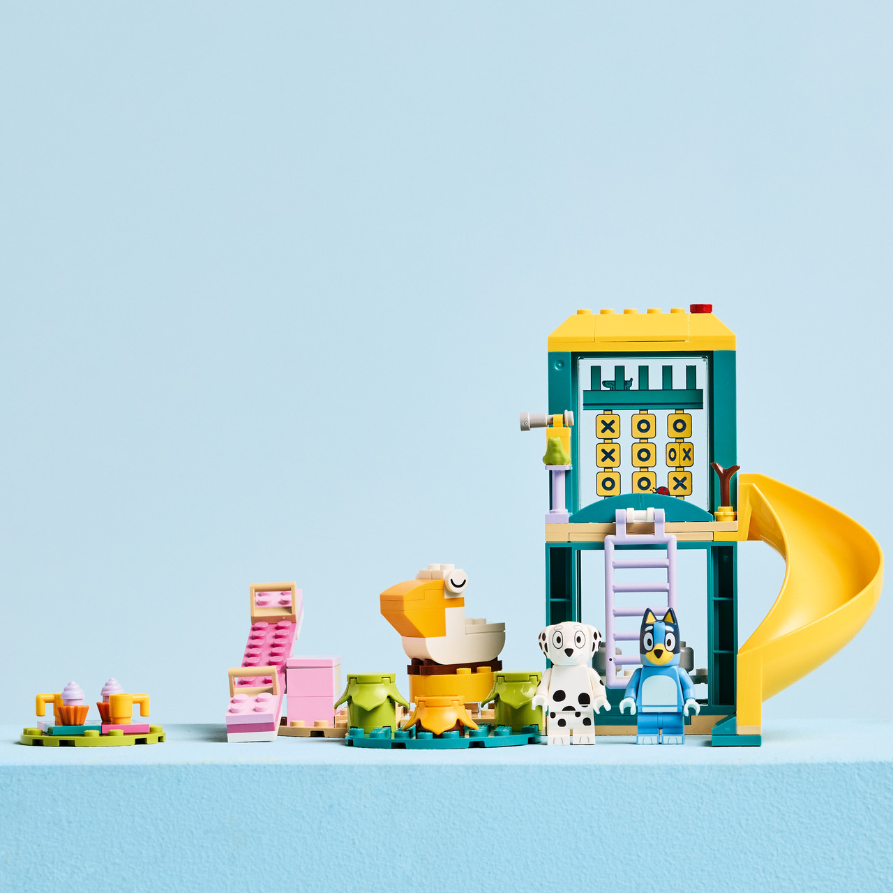 Лего Блуї Веселощі з Блуї та Хлоєю на ігровому майданчику Lego Bluey 10458 Лего Блуї Веселощі з Блуї та Хлоєю на ігровому майданчику Lego Bluey 10458