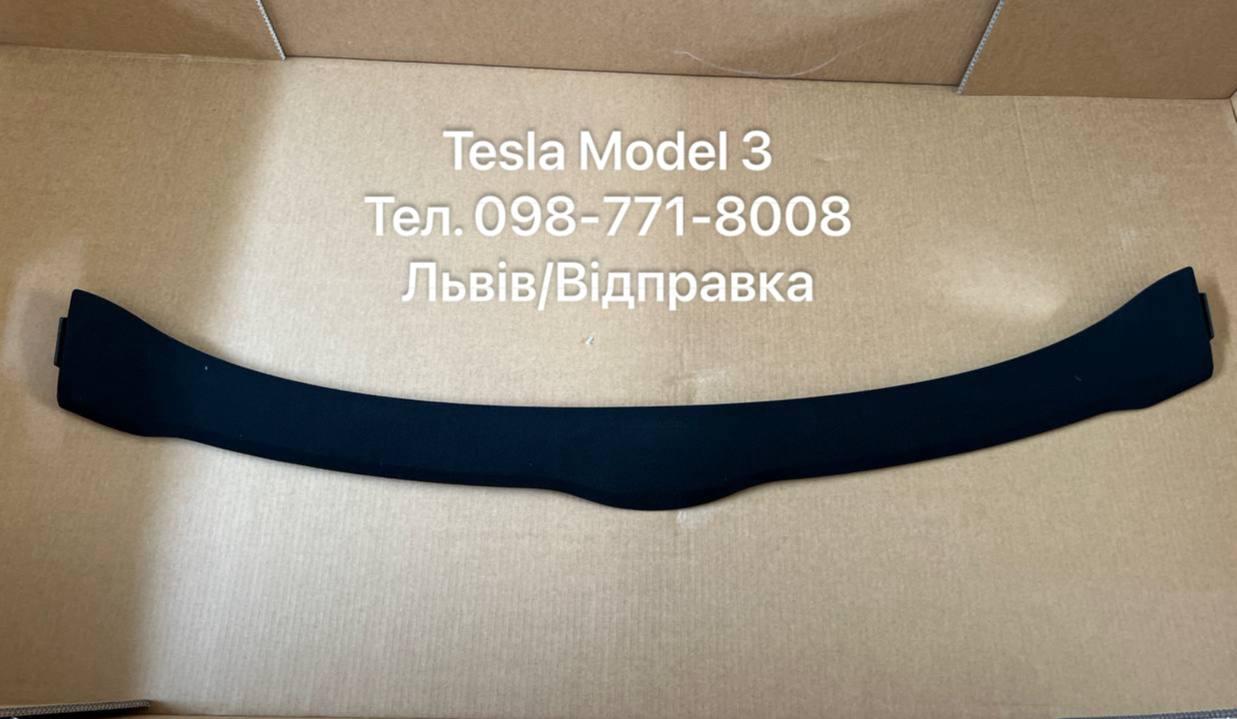 Накладка передньої панелі під динаміки Tesla Model 3 (1083390-00-I) Оригінал USA