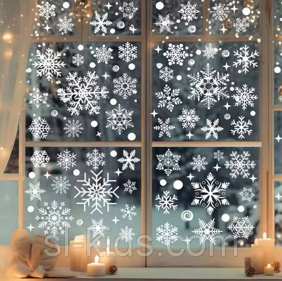 Новорічні наклейки на вікна сніжинки