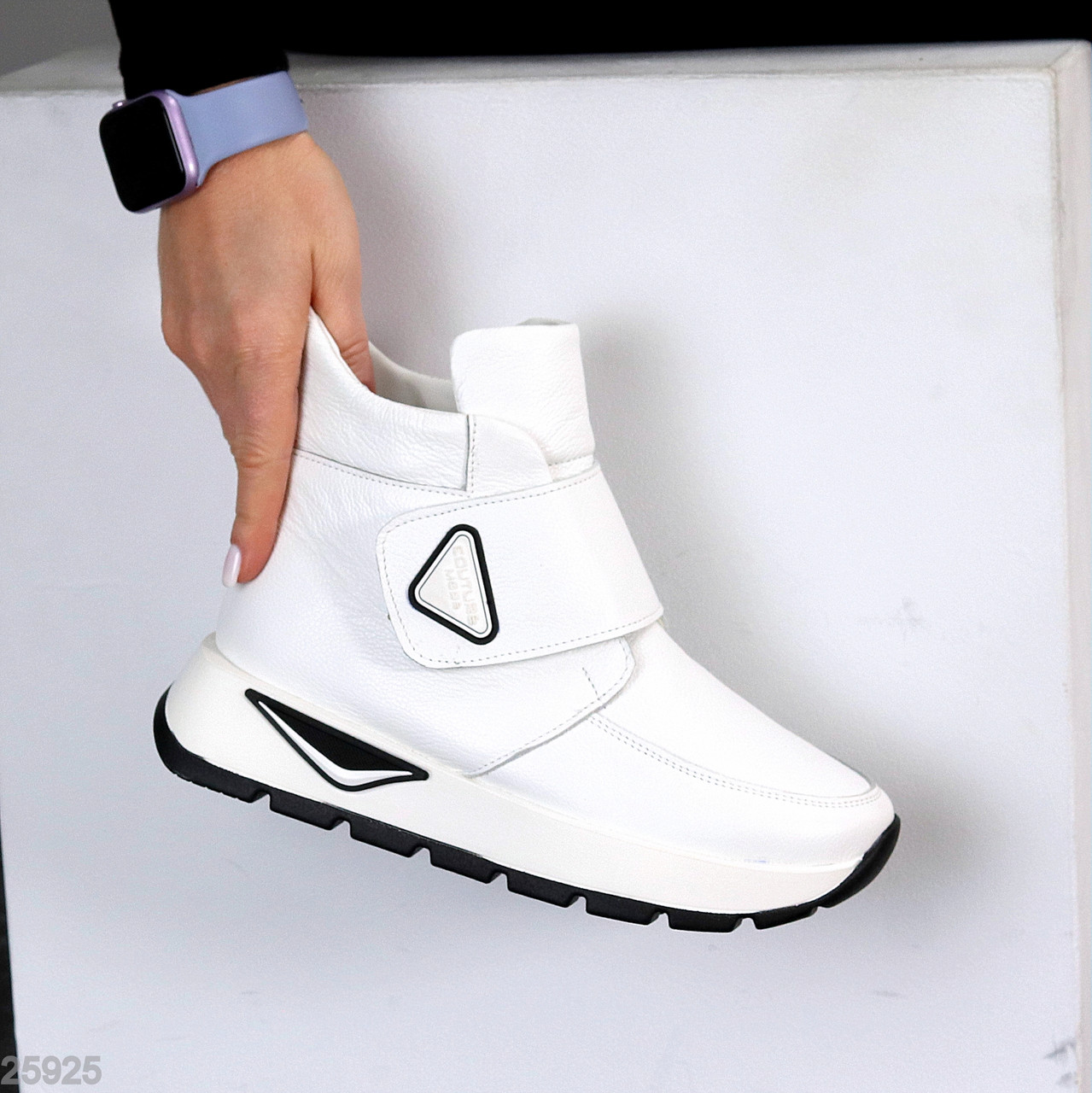 Дизайнерські білі спортивні зимові черевики на липучці натуральна шкіра флотар, фото 1