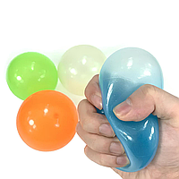 Липкі кульки, що світяться 1шт, 4.5см, Globbles RESTEQ / Антистрес іграшки, які прилипають до стін і світяться