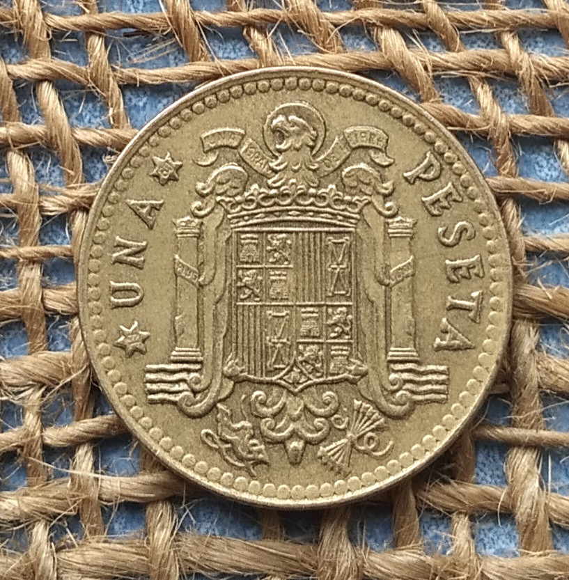 1 песета 1975 року. (80)  Iспанiя, фото 1