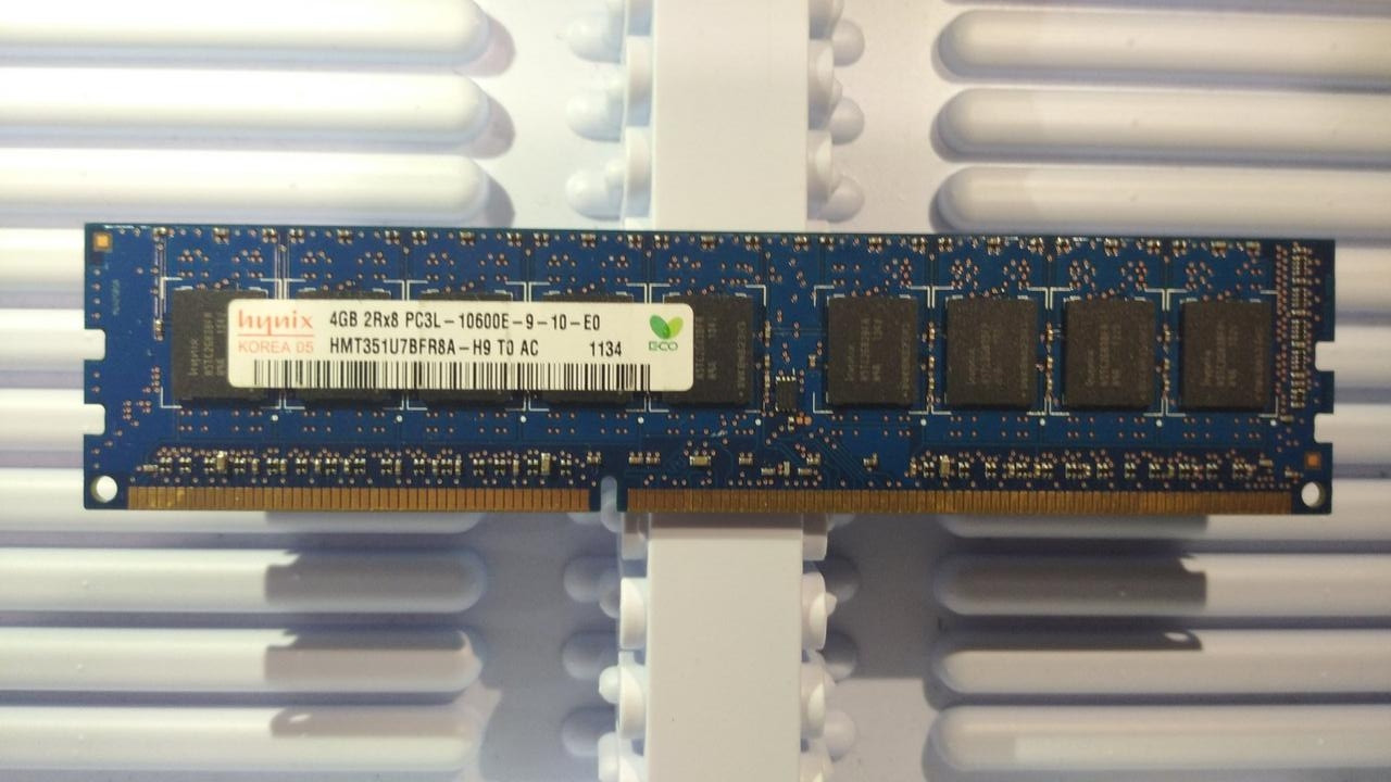 4GB DDR3L 1333MHz Hynix PC3L 10600E 2Rx8 RAM ECC Оперативна пам'ять HMT351U7BFR8A-H9, фото 1