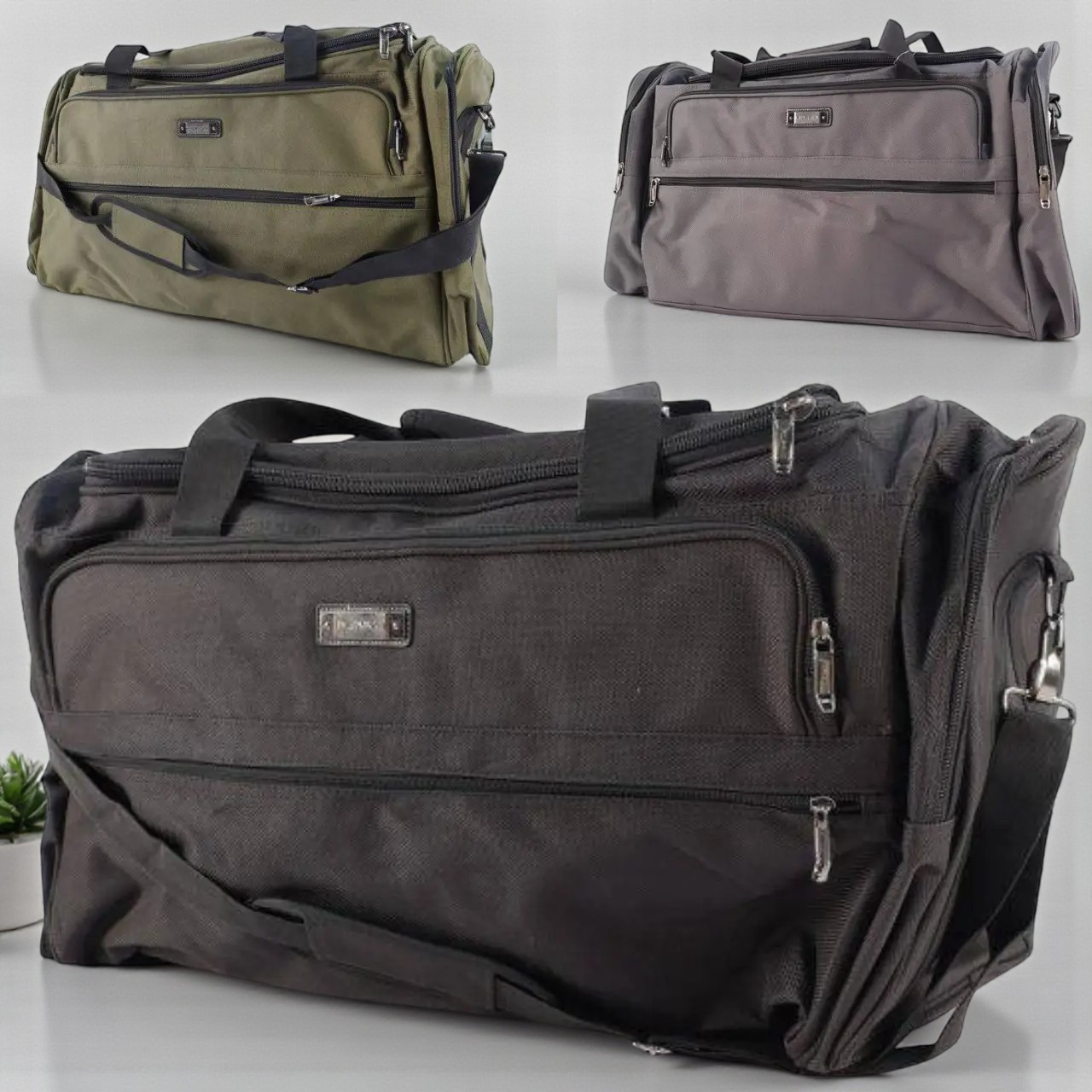 Дорожня сумка чоловіча спортивна містка для тренувань в залі та подорожей на 45 літрів, фото 1