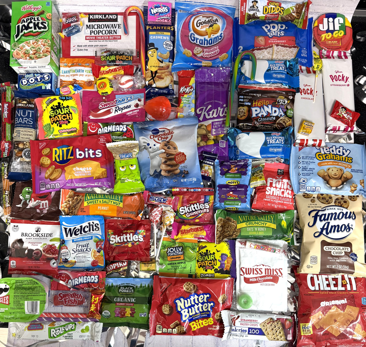 Величезний набір солодощів з Японії та США