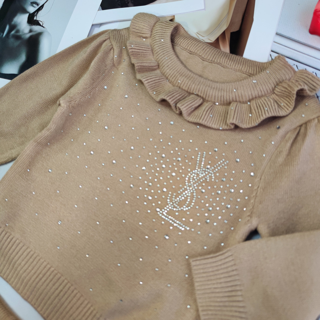 Дитячий костюм Yves Saint Laurent, бежевий в'язаний костюм зі стразами для новонародженої дівчинки