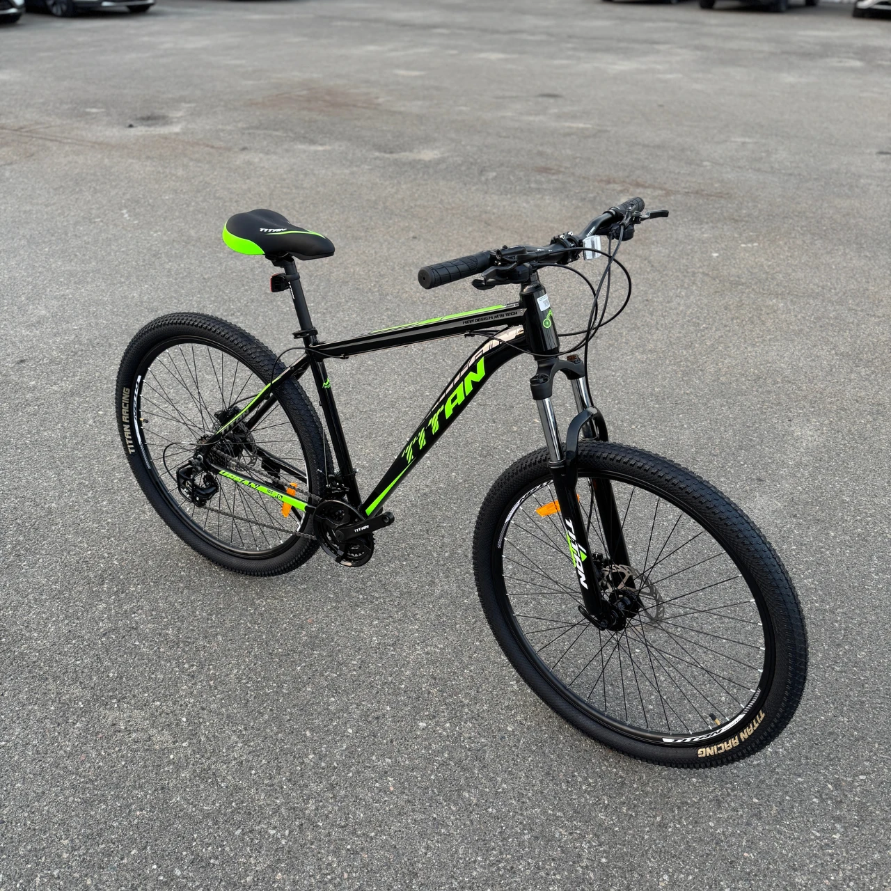 Велосипед Titan 29" Urban 2025 Рама-21" black-green