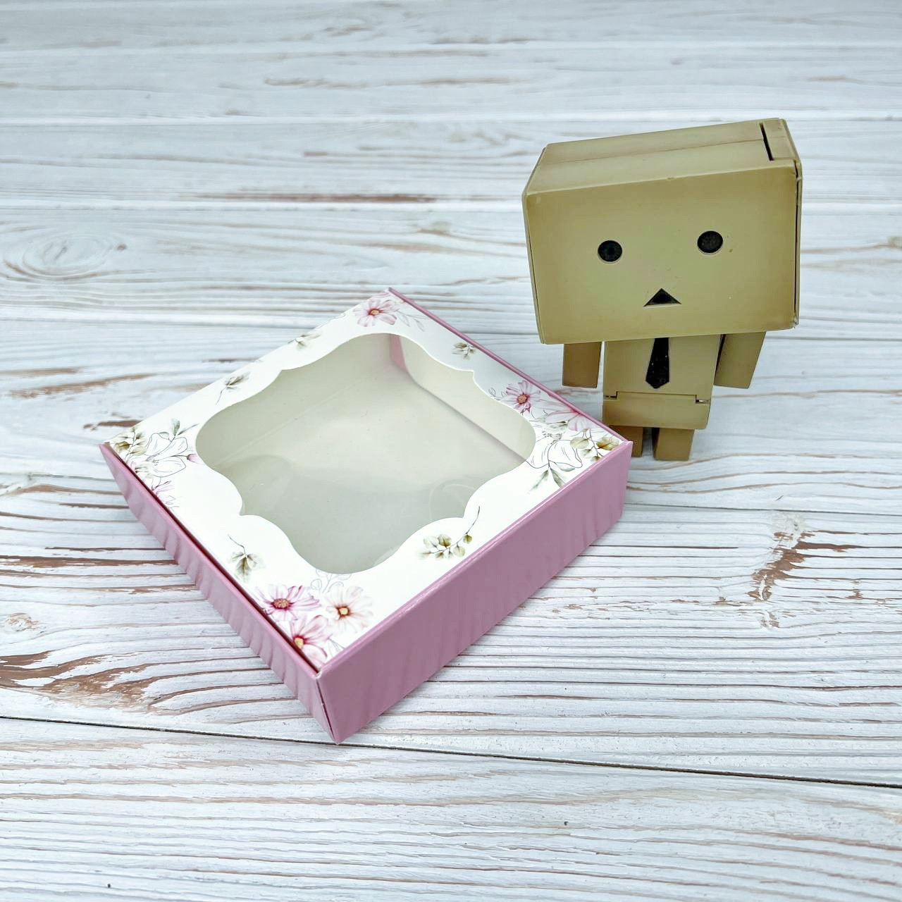 *10 шт* / Коробка / 100х100х30 мм / друк-Космея / вікно-звичайний / лк