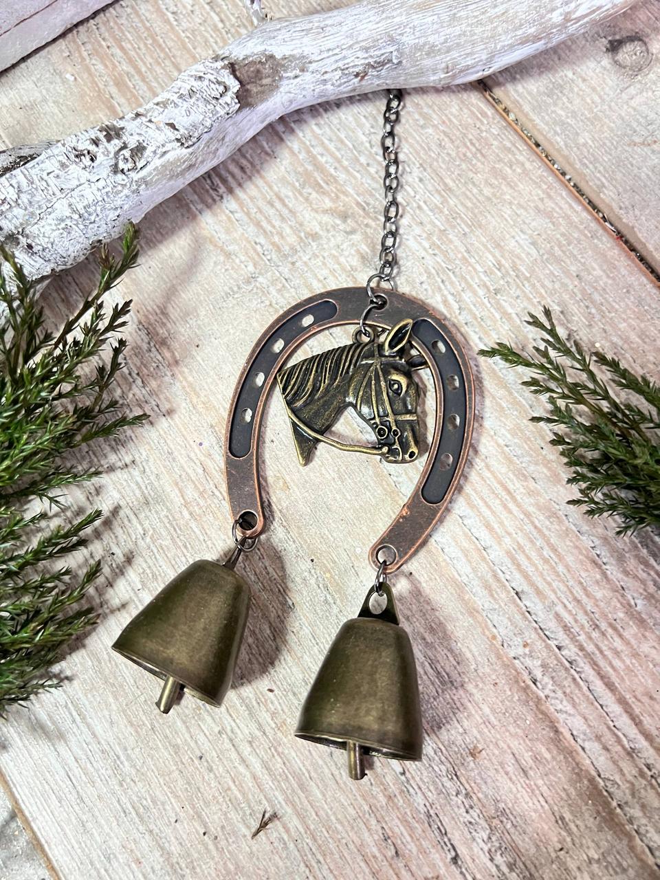 Композиція металева з коником, підкова з коником та дзвониками h 11х4 см, фото 1