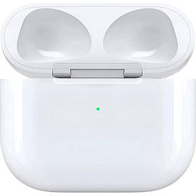 Зарядний кейс Apple AirPods 4 (MXP63/C) [131910]