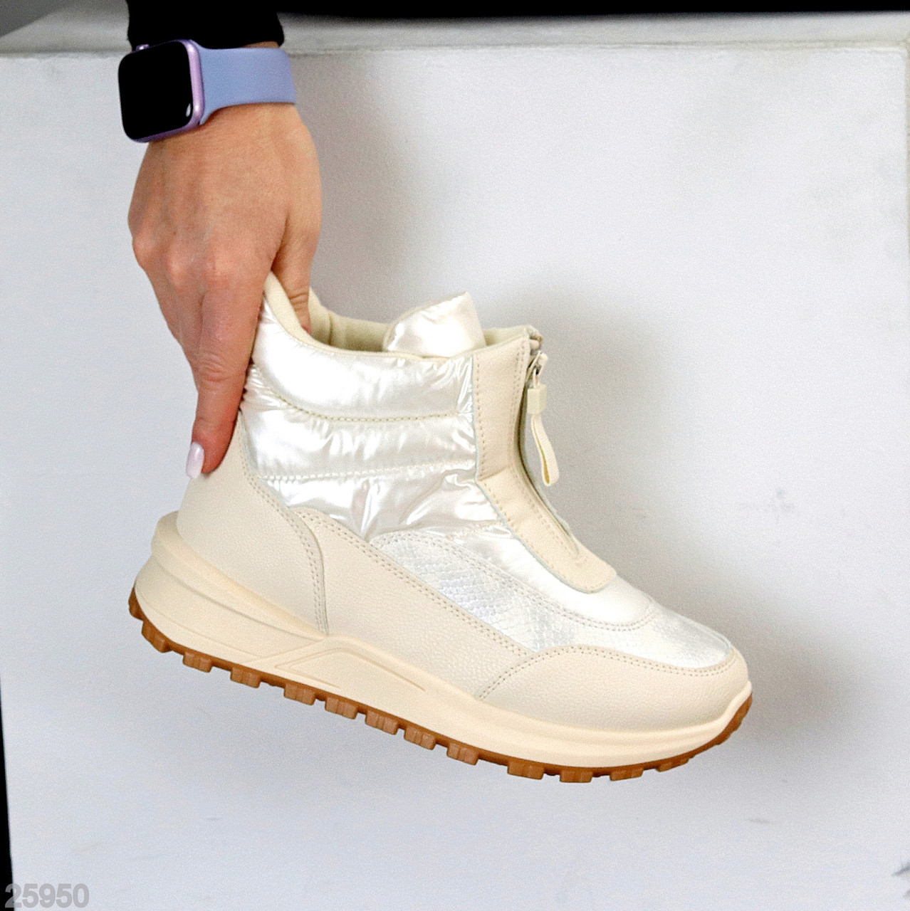 Світлі бежеві зимові черевики дутики на блискавці в асортименті, фото 1