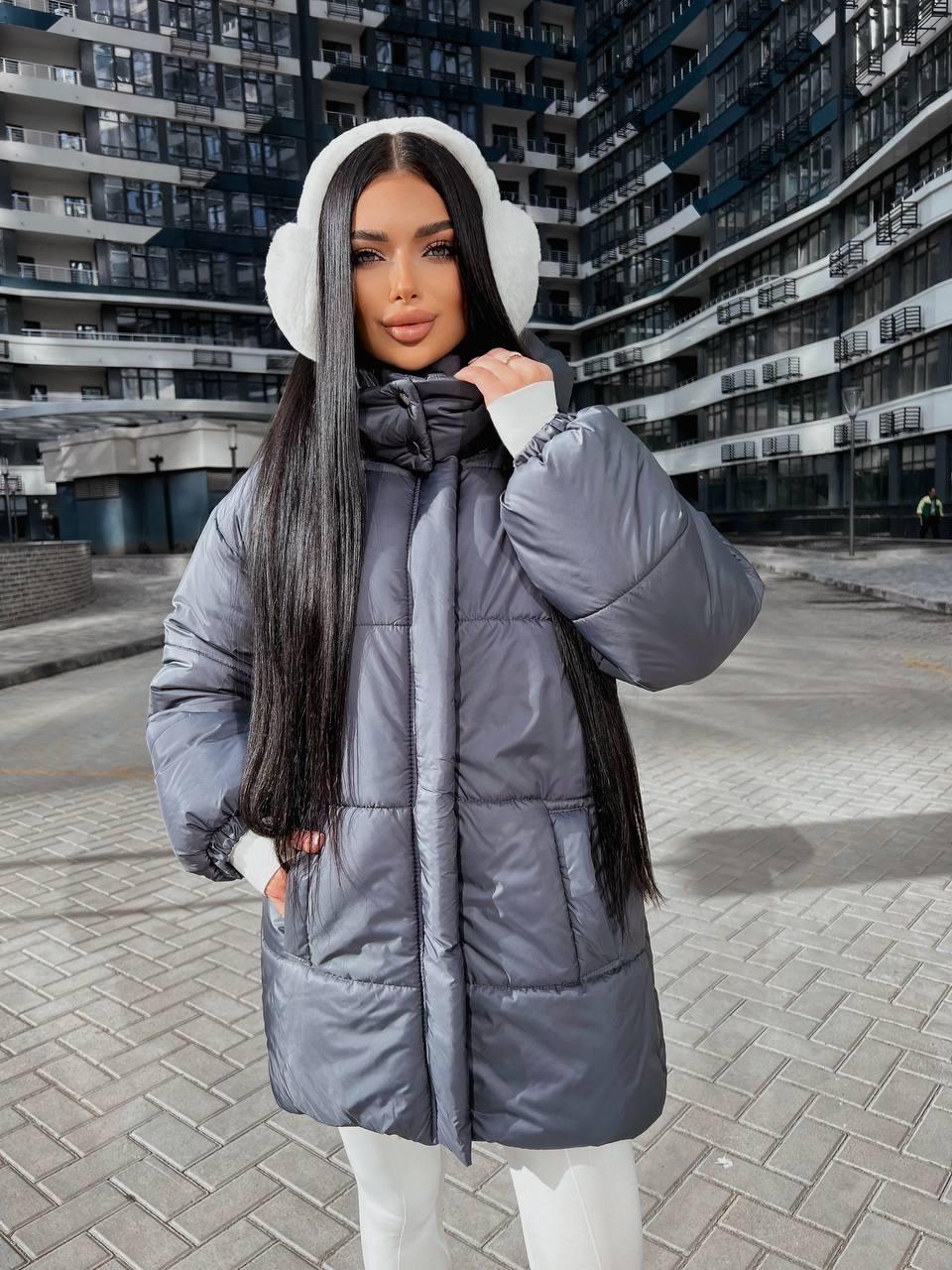 Тепла сіра жіноча куртка-пуфер Оверсайз з поясом, капюшоном та регулюванням об'єму, фото 1