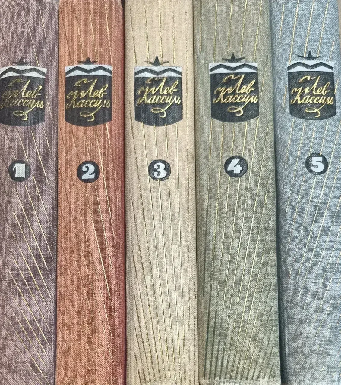 Книга - Лев Кассиль. Зібрання творів у 5 томах - Рідкісне повне видання (Б/У - УЦЕНКА) - у хорошому стані., фото 1