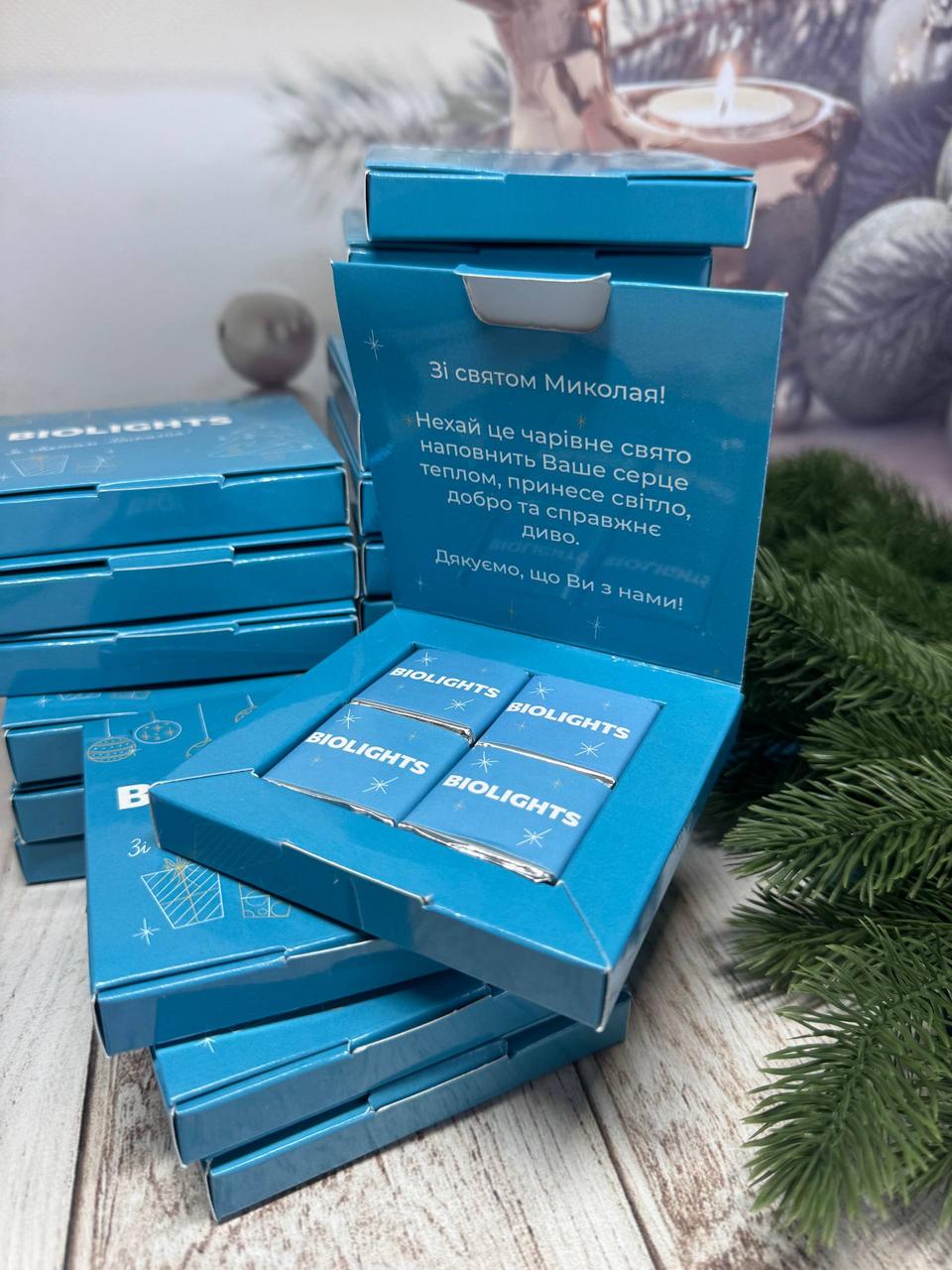 5000 шт. Шоколадний подарунок Книга з 12 шоколадками з логотипом 4,5 г, фото 1