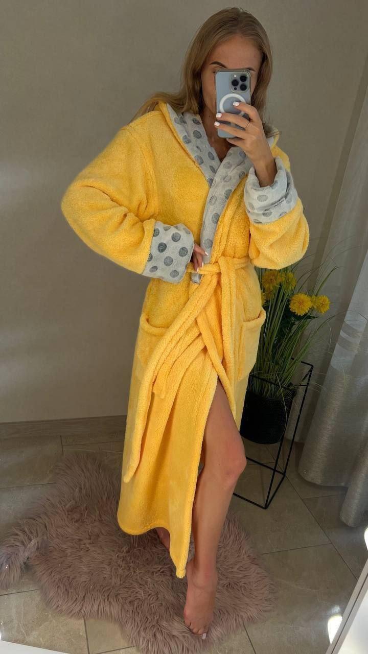 Теплий довгий плюшевий халат з капюшоном — жовтий із сірою обробкою в горошок, 42/48 єдиний, фото 1