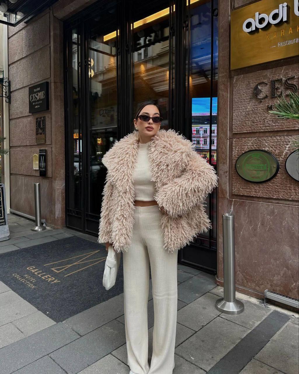 Жіноча шуба лама альпака штучна з еко-хутра оверсайз беж, S, M, L, фото 1