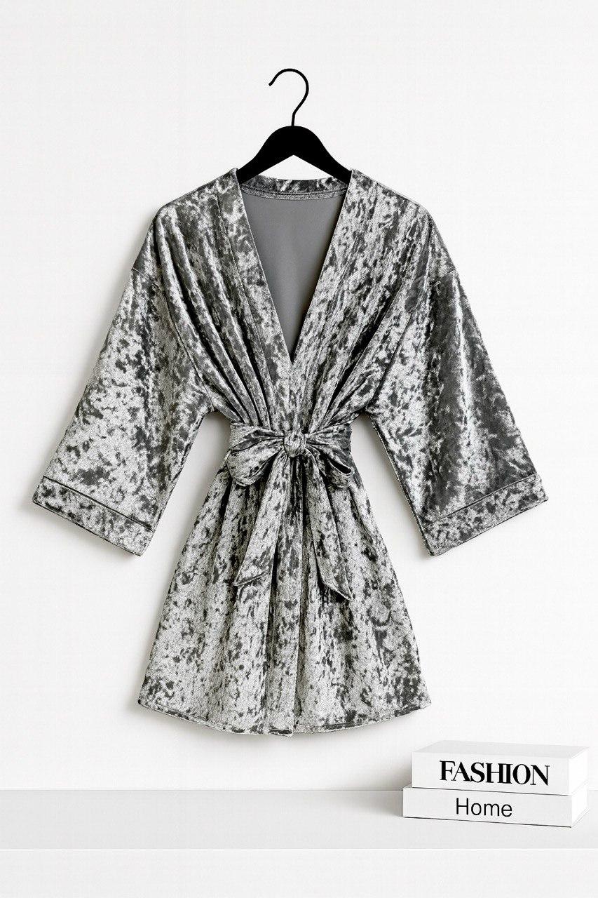 Халат велюровий для дому.
