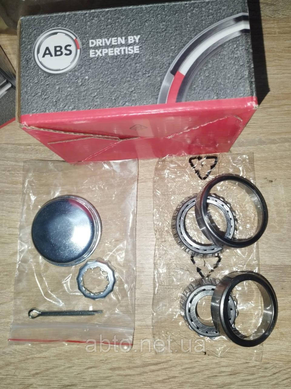 Підшипник маточини задньої конусний Geely CK Джили СК 2400115101 2400117101