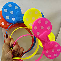 Обруч для волосся "Вушка Мікі Мауса" світяться.