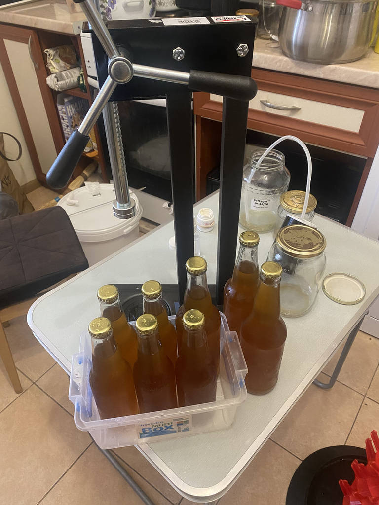 Закупорювач пивних пляшок Grifo TCCR2T 26, 29 мм - фото покупців 1