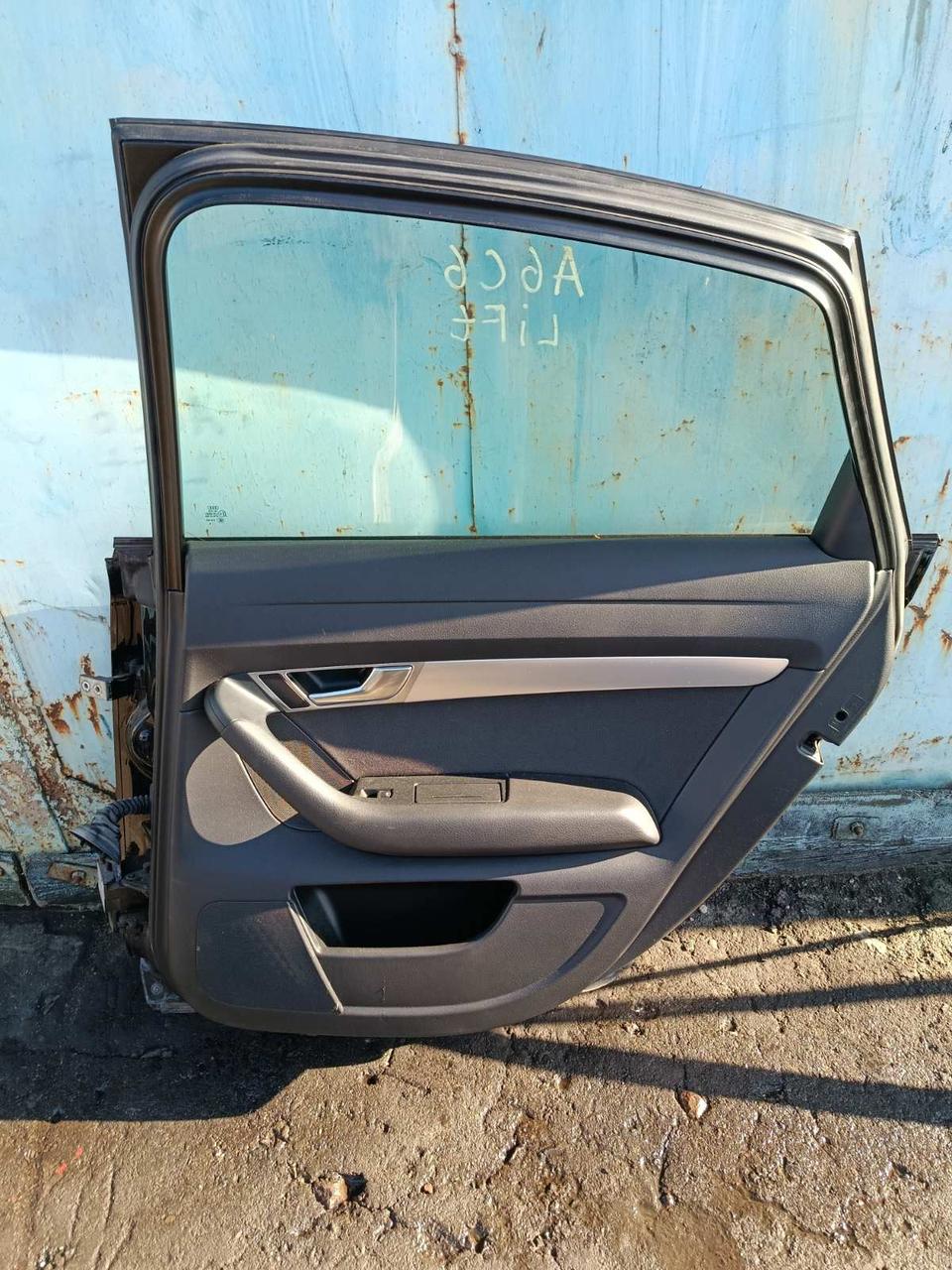 Вітаю зацікавлених на авто розборці Чемпіон !!!<br />
 Предметом оголошення є&nbsp;Дверка Передня Ліва Audi A6 C6 LY9B Sedan Двері Ліві Передні 4F0831051D<br />
 Ціна Вказана за голу Дверку !<br />
 Фактичний стан на фото.&nbsp; Гарантія 14 днів на встановлення та перевірку<br />
 Висилаємо по всій Україні по передоплаті на транспортні витрати!<br />
 Наявність та асортимент на складі постійно змінюються.<br />
 Точні деталі уточняйте по телефону +380973363743 — фото 6