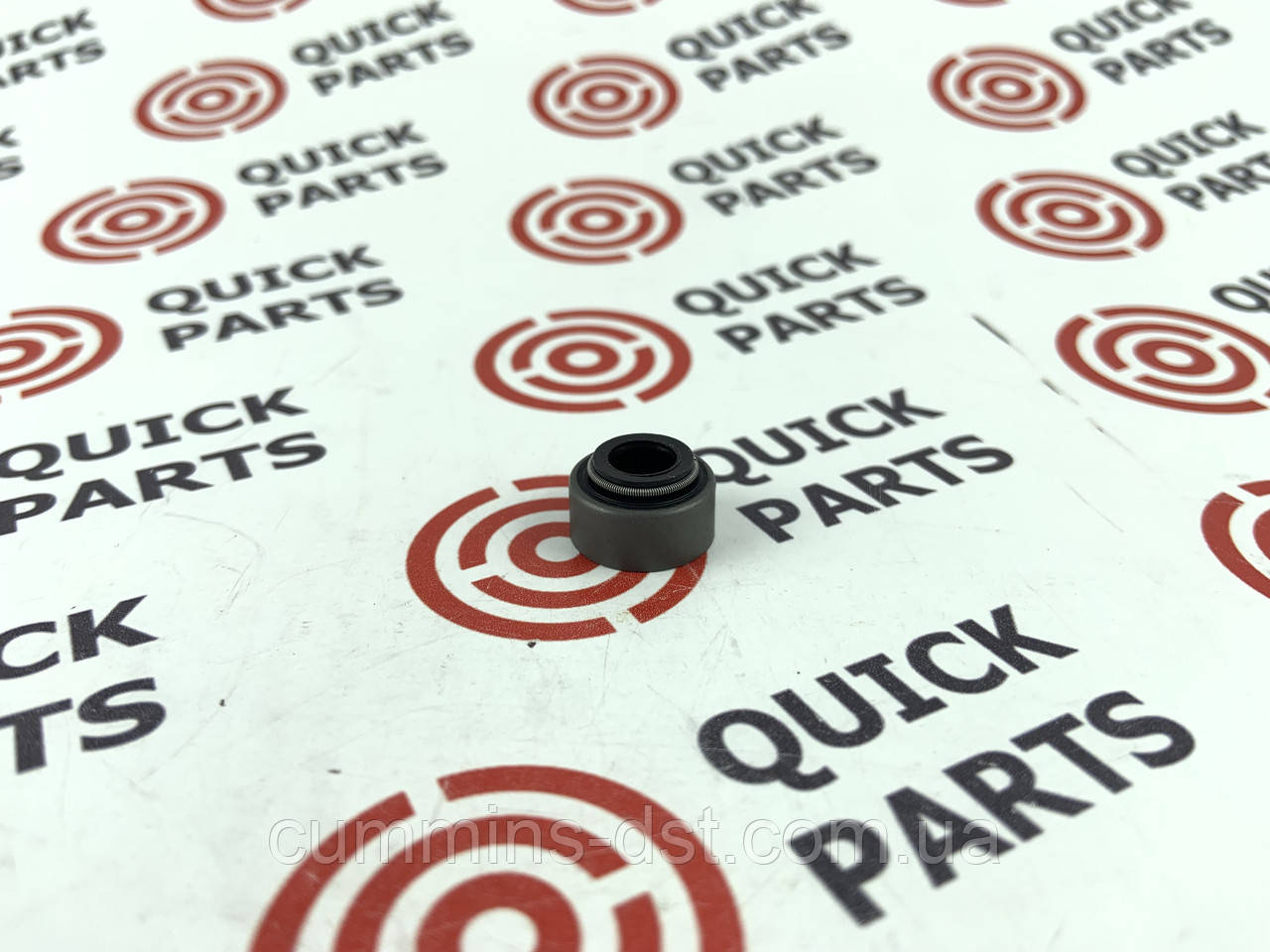 Сальник клапану Yanmar 4TNV84/4D94E 1244601130, фото 1