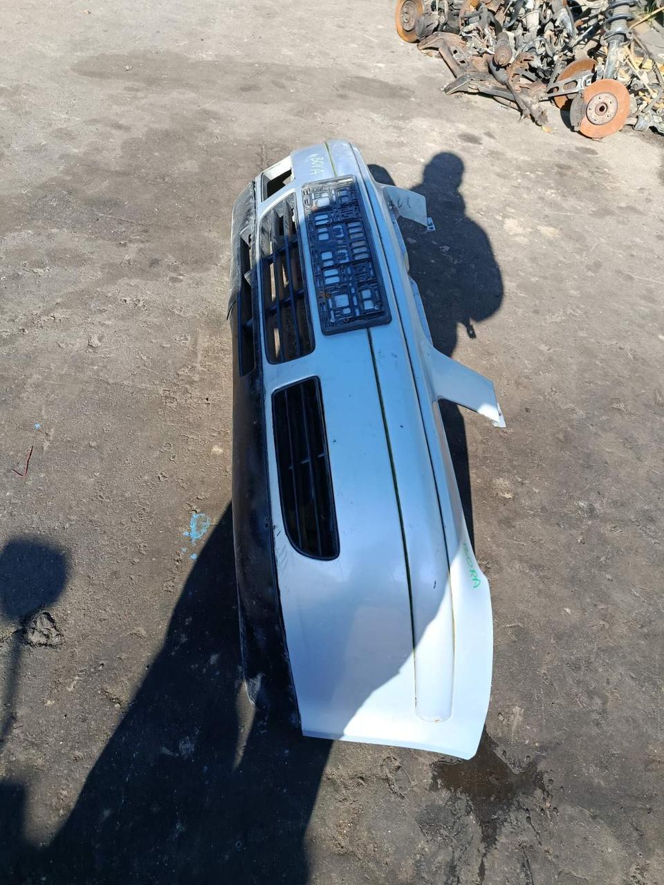 Вітаю зацікавлених на авто розборці Чемпіон !!!<br />
 Предметом оголошення є&nbsp;Бампер Передній Vw Bora 1J5807221 1J5807217K<br />
 Фактичний стан на фото. Гарантія 14 днів на встановлення та перевірку<br />
 Висилаємо по всій Україні по передоплаті на транспортні витрати!<br />
 Наявність та асортимент на складі постійно змінюються.<br />
 Точні деталі уточняйте по телефону +380973363743 — фото 2