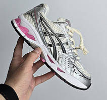 ASICS 37