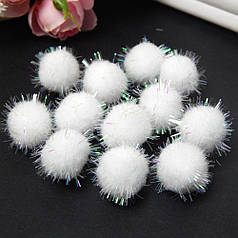 Помпончики 25 мм, білі з люрексом хамелеон (10 шт)