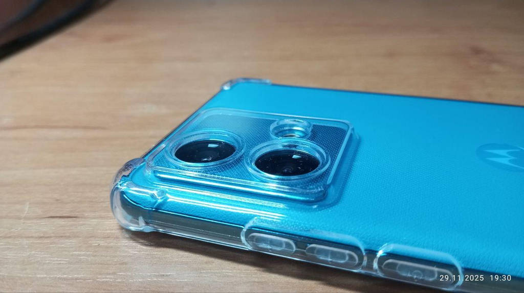 Motorola Edge 40 Neo чохол (бампер, накладка) AirBag силіконовий прозорий протиударний - фото покупців 1