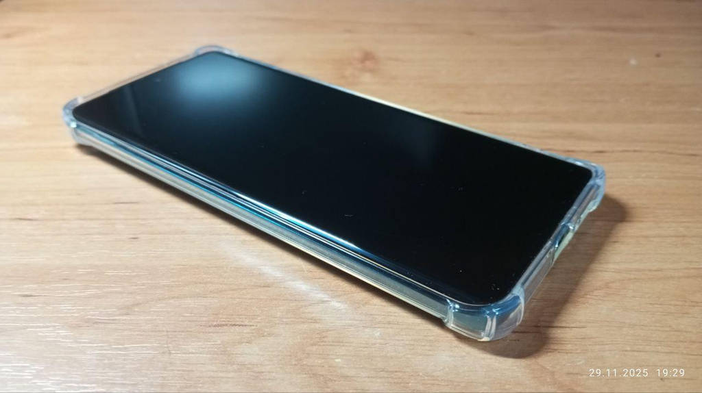 Motorola Edge 40 Neo чохол (бампер, накладка) AirBag силіконовий прозорий протиударний - фото покупців 2