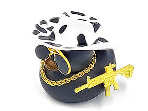 Каченя Black в капелюсы в автомобіль