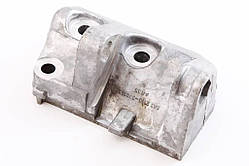 Кронштейн генератора 2110 нижній "Pegas"