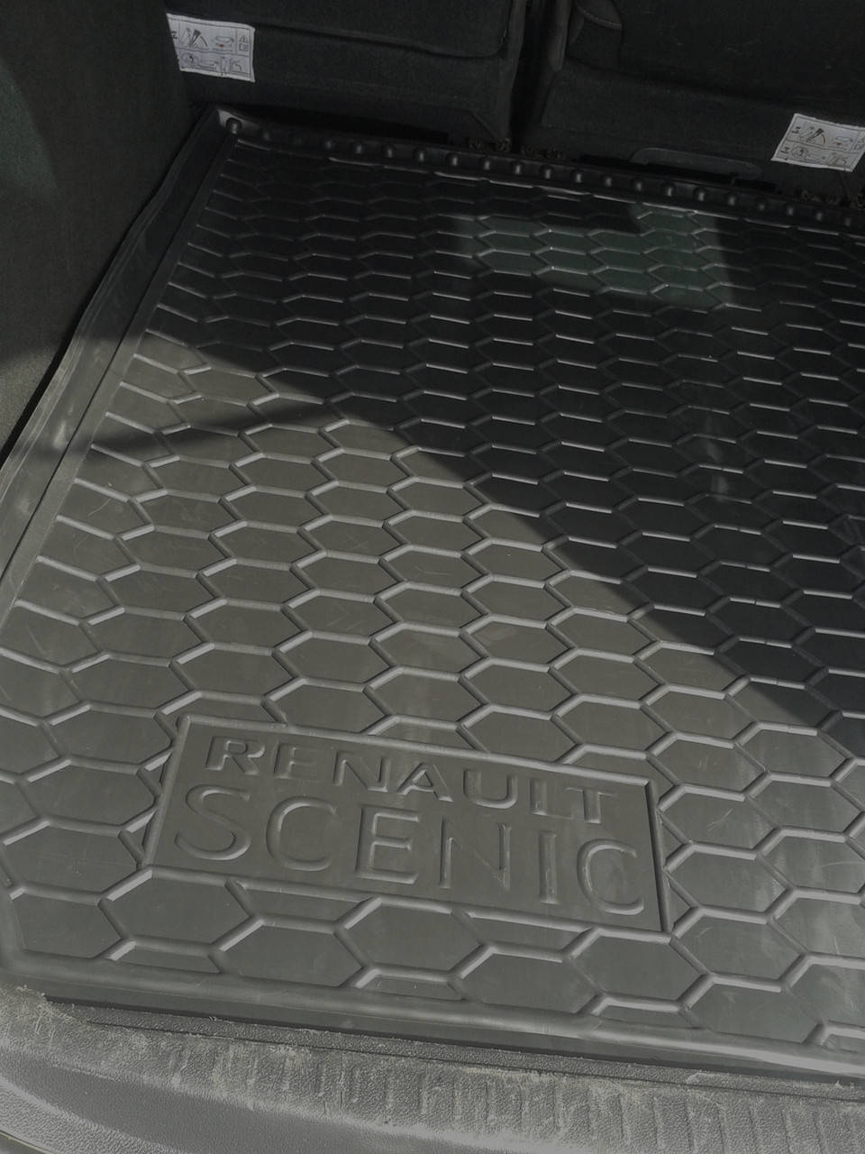 

Коврик в багажник для Renault Grand Scenic 3 2009-2015 (5Мест) (Avto-Gumm)
