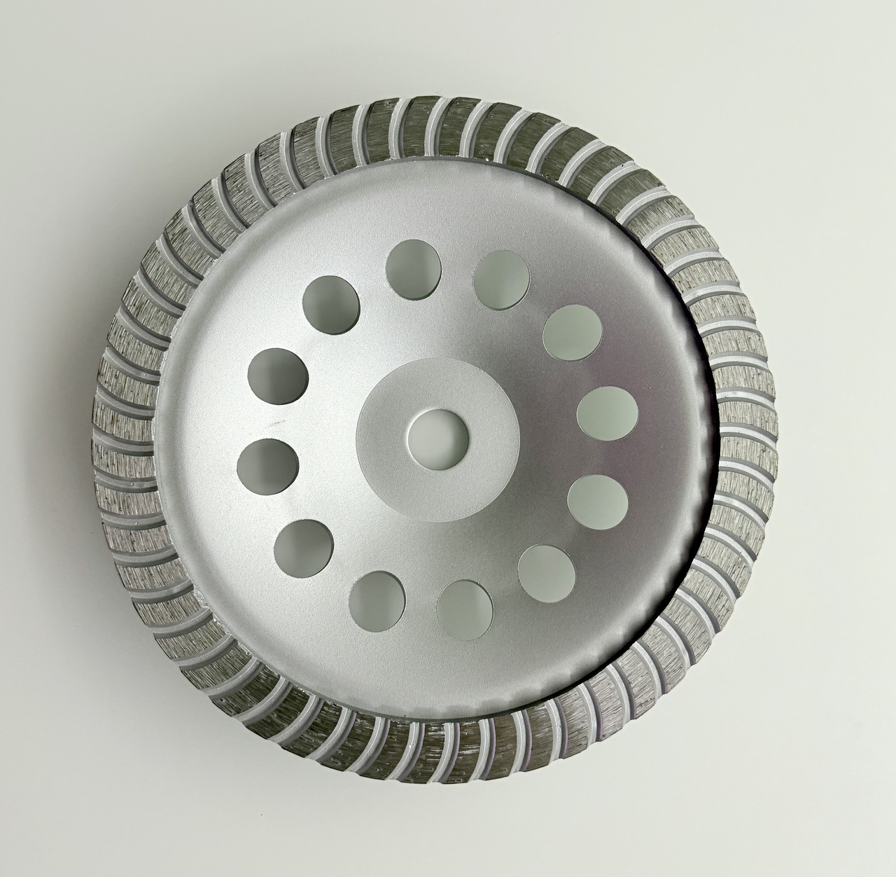 Алмазна турбо чашка 230 мм на УШМ для шліфування бетону, цегли, граніту