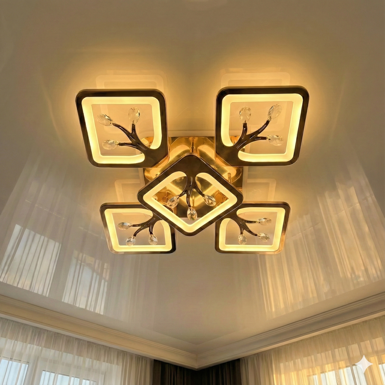 Люстра з підсвіткою та пультом Diasha 90W до 20 м² колір Золотистий S8157/4+1G 3color, фото 1