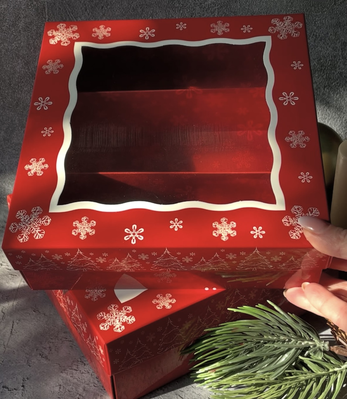 Коробка Новорічна на 3 відділення 20*20*6.5 см, фото 1