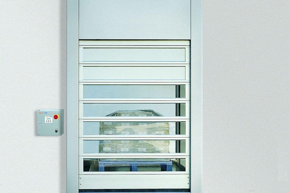 EFAFLEX HVS-CR — герметичні вертикальні ворота, 1 м/с