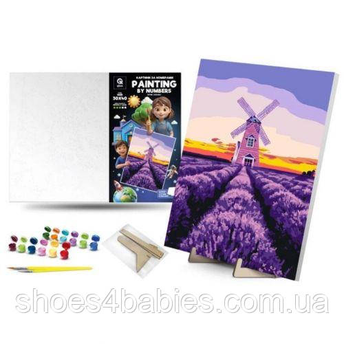 Картина за номерами "Ветряний млин і лаванда" (30х40 см) з дерев'яною підставкою