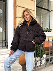 Хутряна утеплена куртка чорного кольору