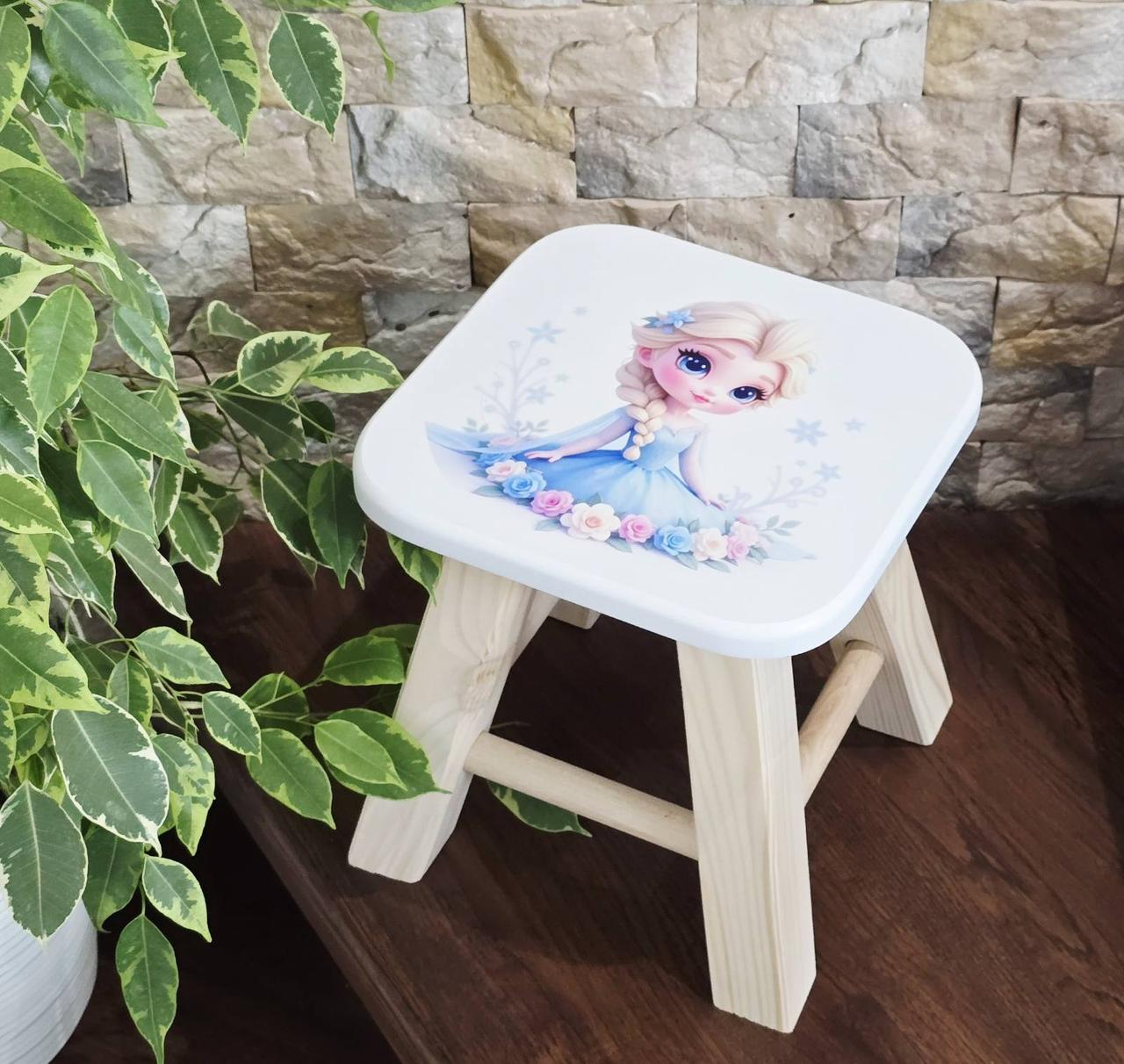 Дитячі стільці із натурального дерева Ельза