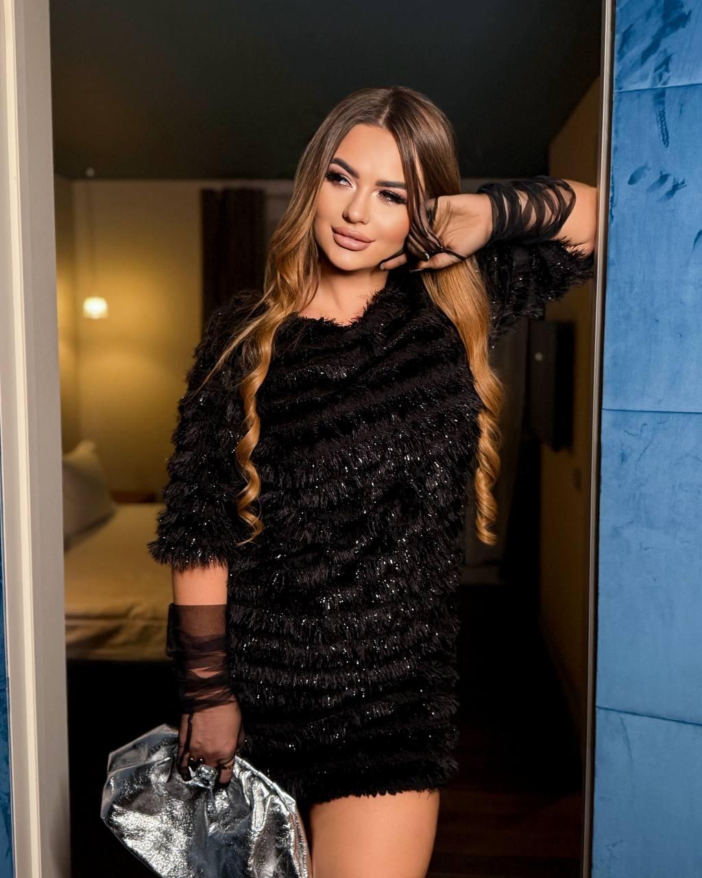 Жіноче вечірнє чорне плаття з відкритою спинкою, фото 1