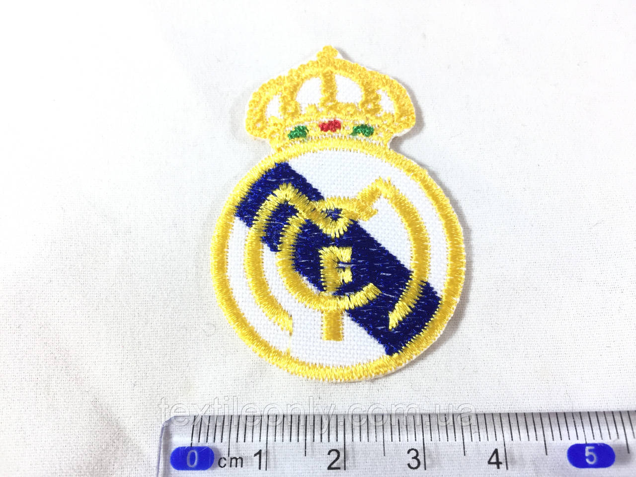 Нашивка FC Real Madrid (FCRM) 42х51 мм - фото 1 - id-p285500336