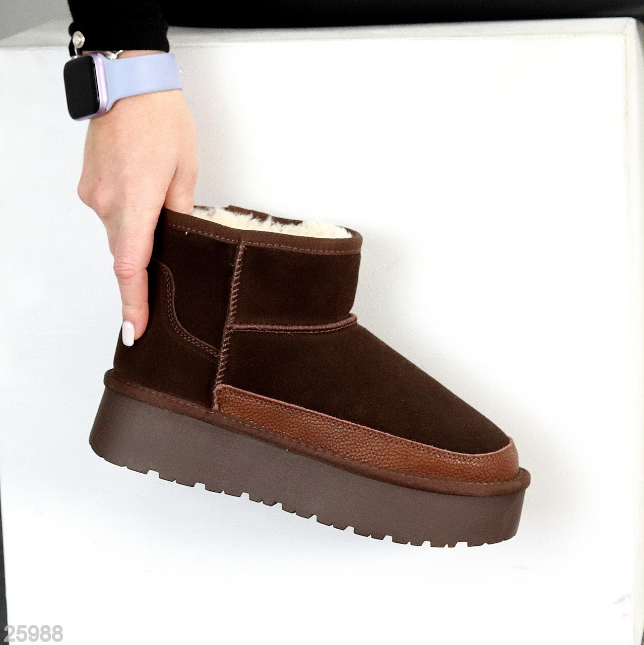 Теплі замшеві низькі уггі колір Шоколад на товстій підошві, фото 1