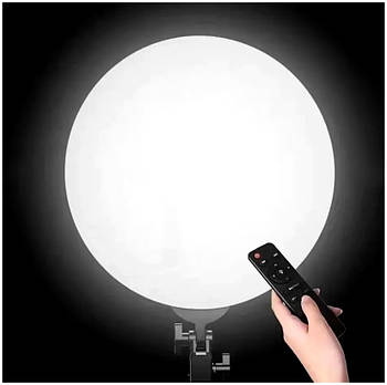 Студійне світло