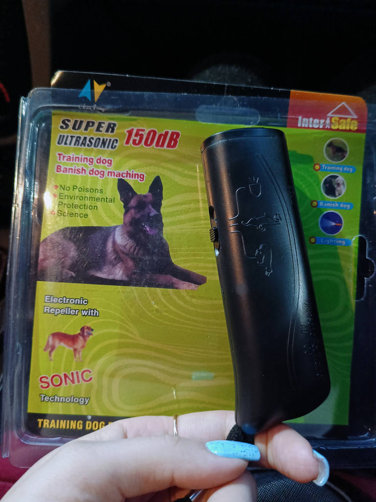 Потужний ультразвуковий відлякувач собак ZF 853E/5039 - фото покупців 1